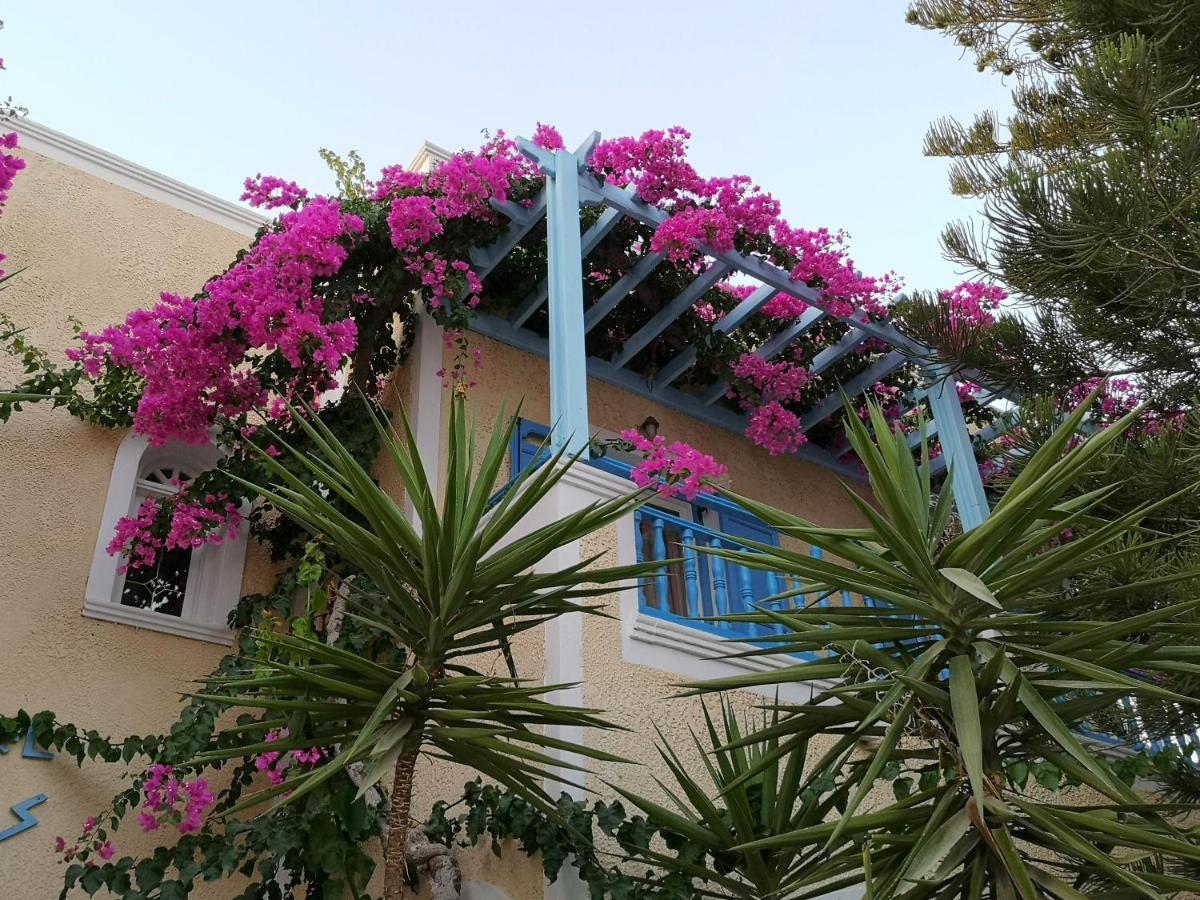Hotel Zeus Камари Экстерьер фото