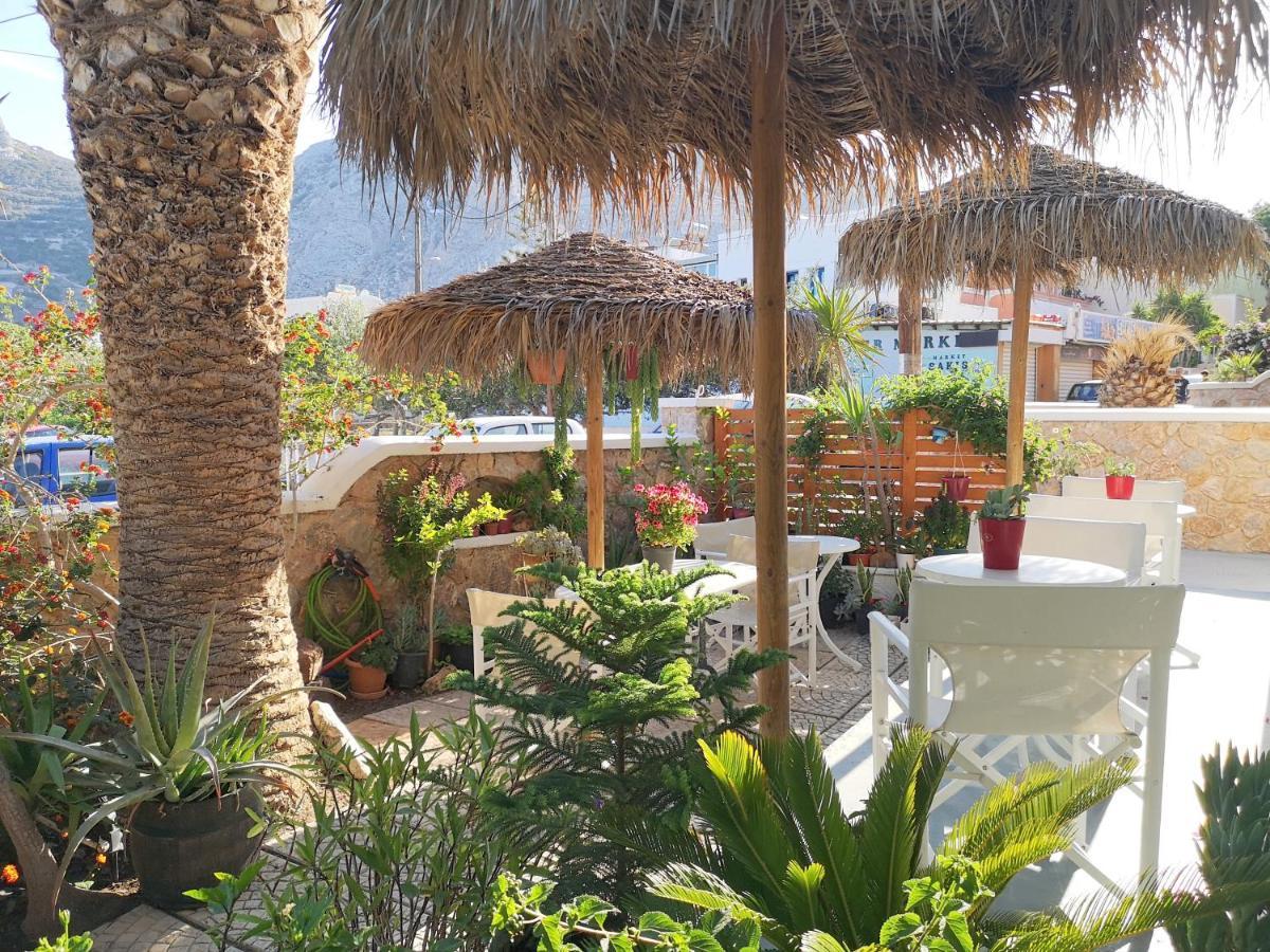 Hotel Zeus Камари Экстерьер фото